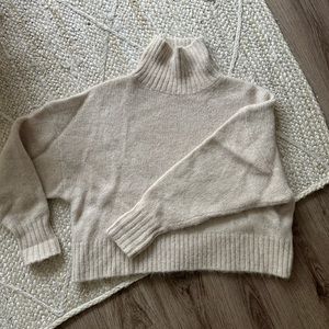 St. Agni turtleneck sweater rare